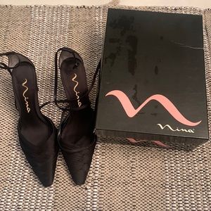 Vintage Nina Heels. Size 8.